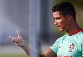 cristiano-ronaldo_n16ww7un0awcrg1t6ugq7bztxex.jpg t=752959245&w=620&h=430.jpg